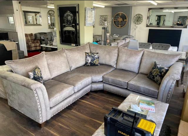 Modular Bespoke Carrington Fabric Sofa Collection | Red Rose